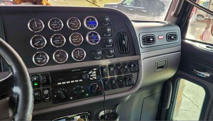 Used 2012 Peterbilt 389