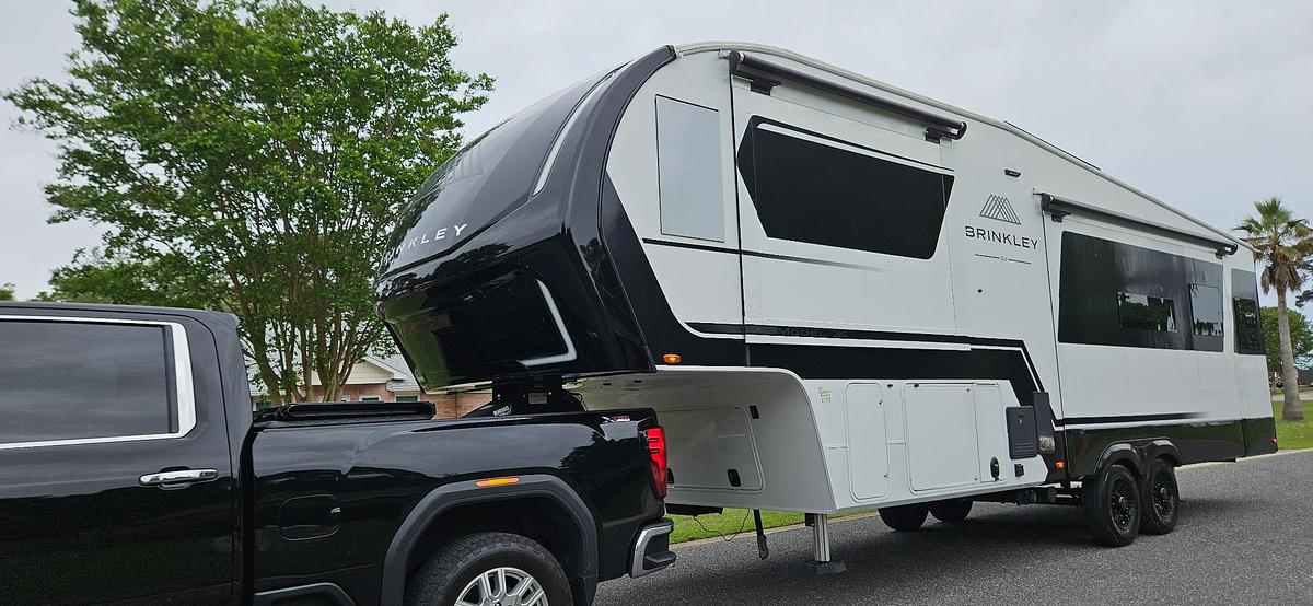 Used 2024 Brinkley Z2900