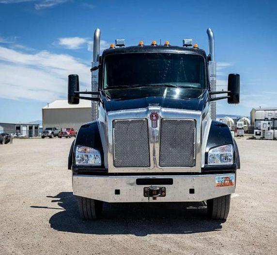 Used 2020 KENWORTH T880