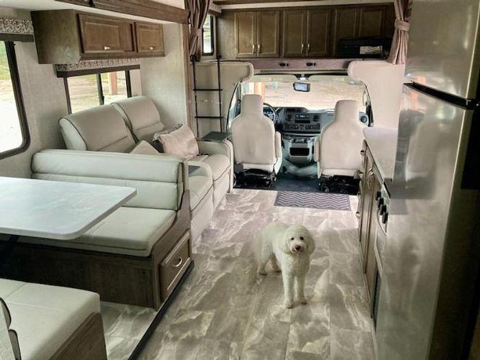 Used 2022 Conquest 6320