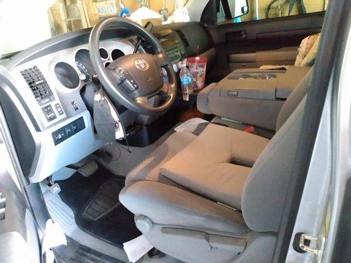 Used 2010 Toyota Tundra & 2013 Keystone Cougar 25RKS