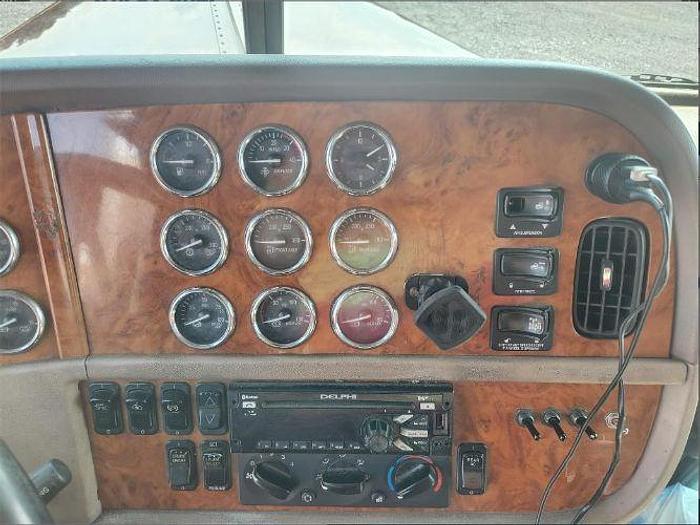 Used 2006 Peterbilt 379