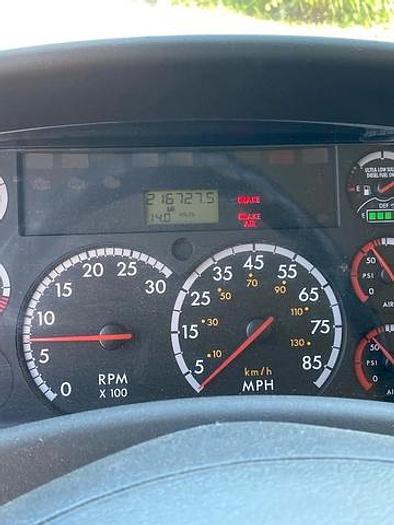 Used 2014 Freightliner M2 Box Truck