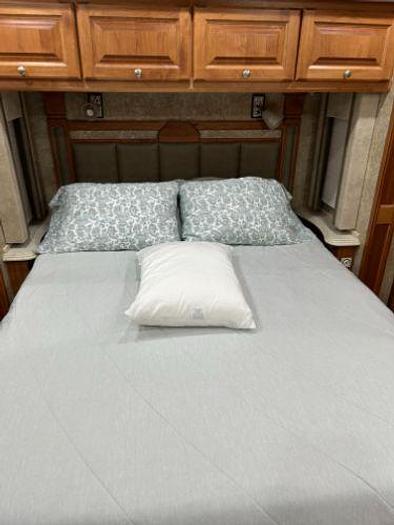 Used 2011 Tiffin Phaeton 36QSH