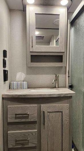 Used 2021 Keystone Montana 383TH