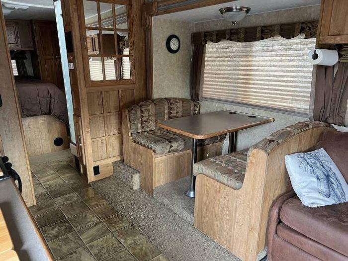 Used 2008 Coachmen Freelander 3150SS