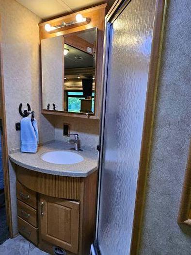 Used 2008 Winnebago Tour 40FD