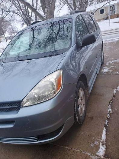 Used 2004 Toyota Sienna LE