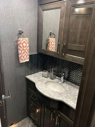 Used 2023 American Coach American Dream 45D