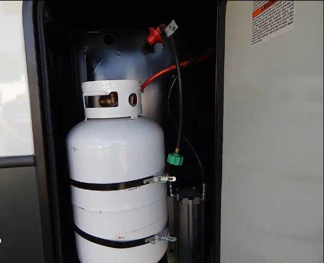 Used 2021 Keystone Montana 3761FL