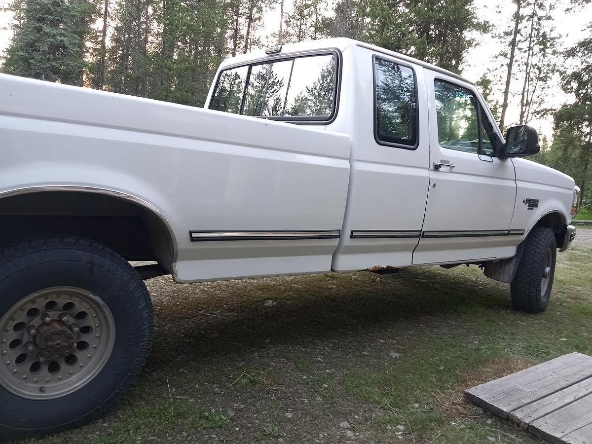 Used 1993 Ford F-250 XLT Pickup