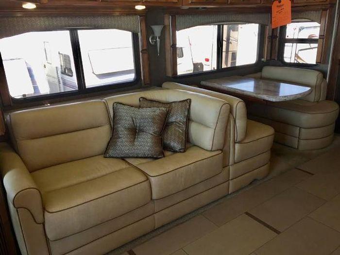 Used 2013 Monaco Knight 40DFT