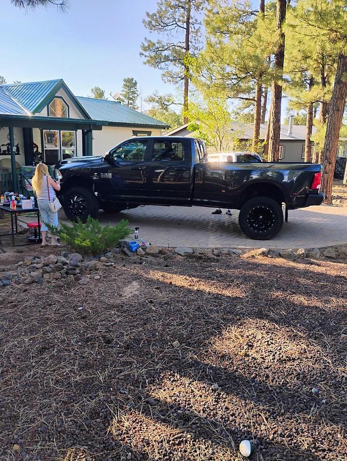 Used 2016 RAM 3500 SLT Crew Cab LWB 4WD DRW