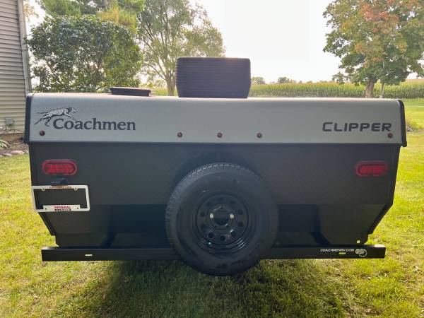 Used 2021 Coachmen Clipper 1285SST