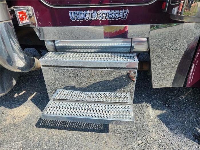 Used 2006 Peterbilt 379