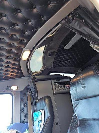 Used 2020 KENWORTH W900L