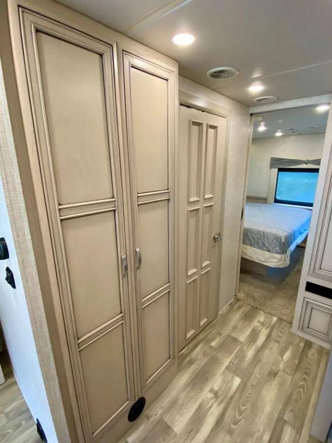Used 2021 Newmar Bay Star 3226 Class A Motorhome