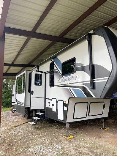 Used 2021 Keystone Carbon 348