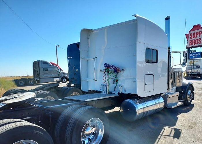 Used 2019 Peterbilt 389