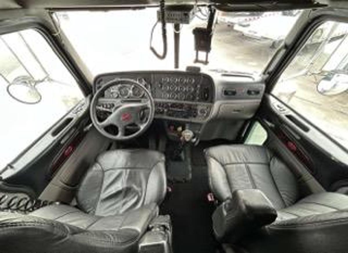 Used 2012 Peterbilt 389