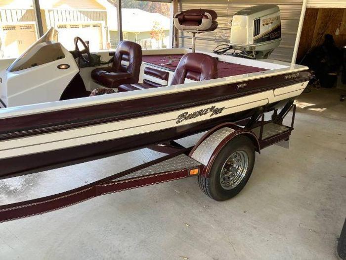 Used 2003 18 Foot Bumble Bee Bass Boat