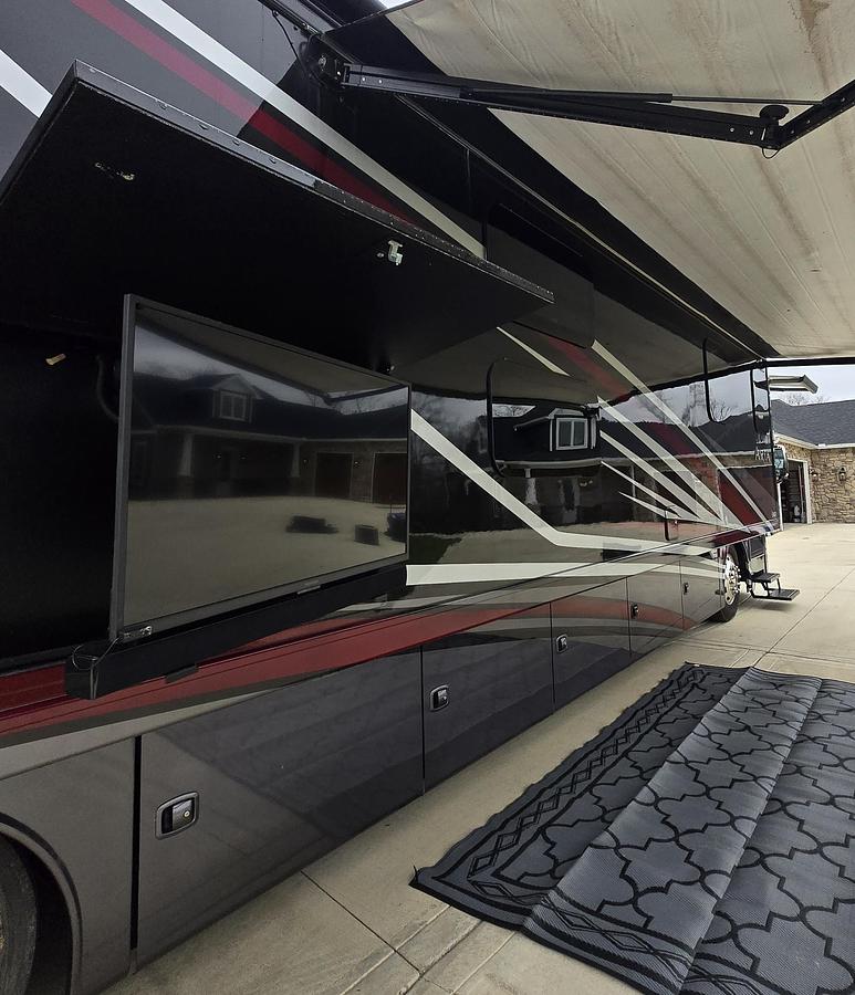 Used 2024 Thor Motorcoach Aria 4000