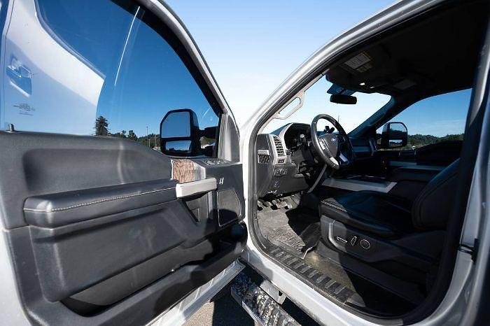 Used 2017 Ford Super Duty F-350 DRW Lariat