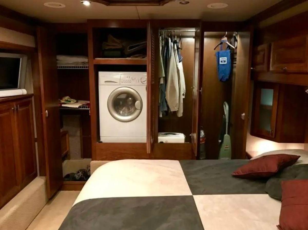 Used 2007 Foretravel Nimbus 340 Classic Class A Motorhome