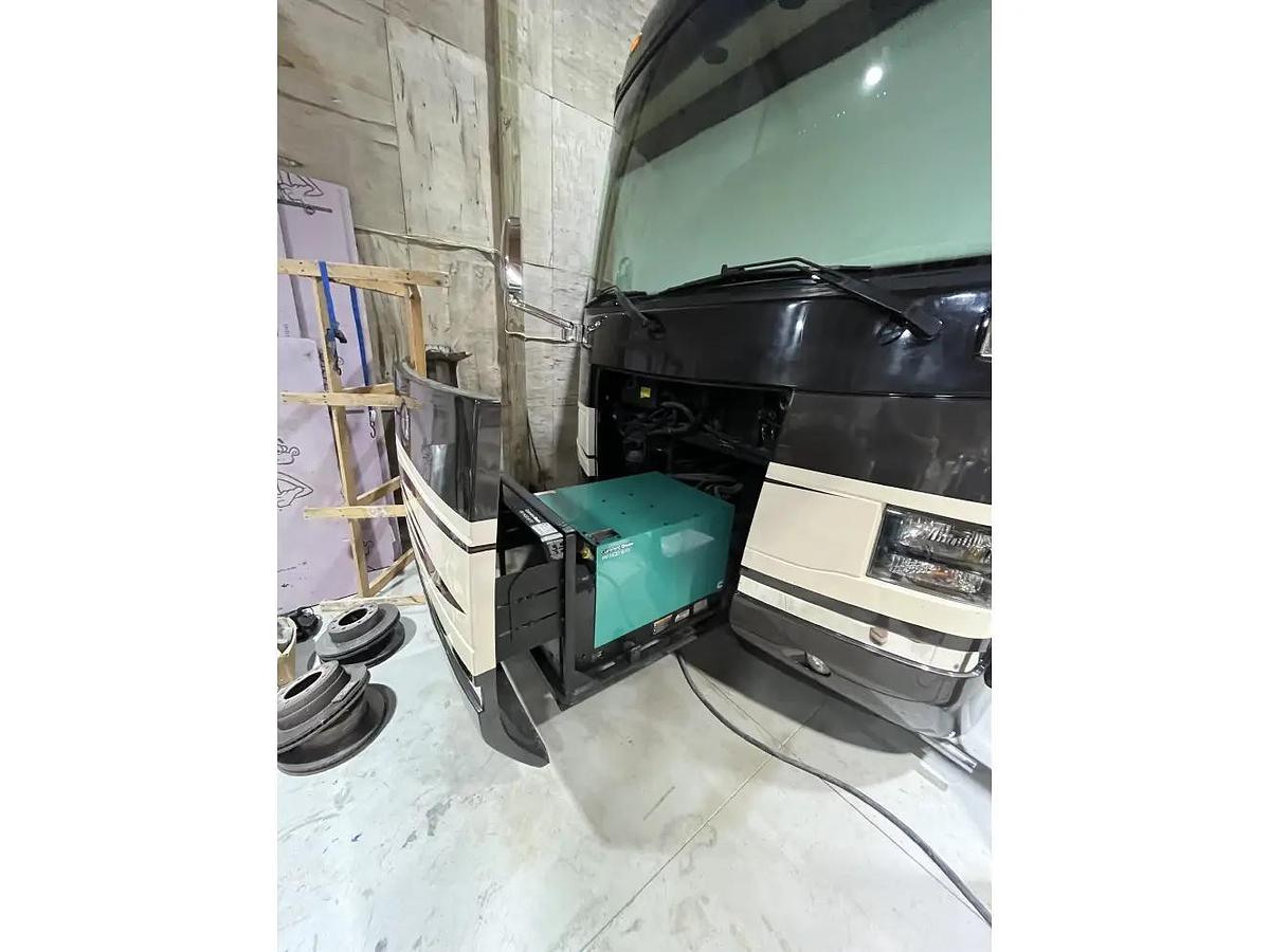 Used 2008 Monaco Dynasty Squire IV