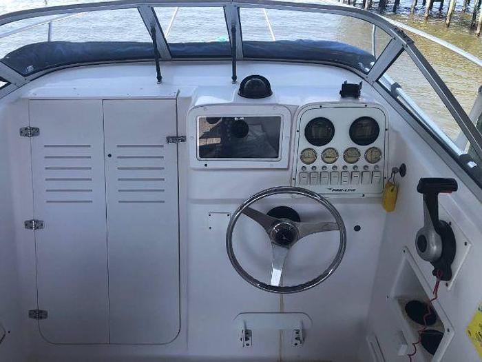 Used 2001 Pro Line 20 ft Walk Around