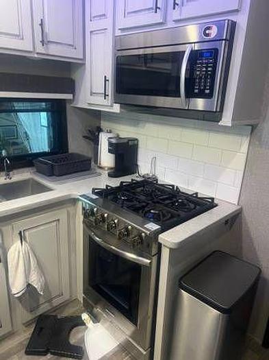 Used 2021 Jayco SEISMIC 4125 TOY HAULER 45 Foot