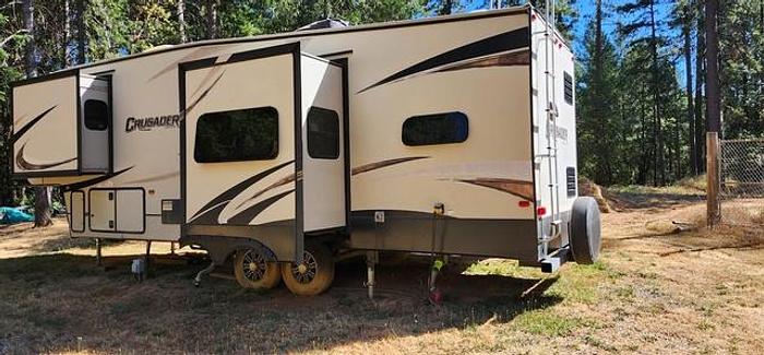 Used 2017 Prime Time Manufacturing Crusader