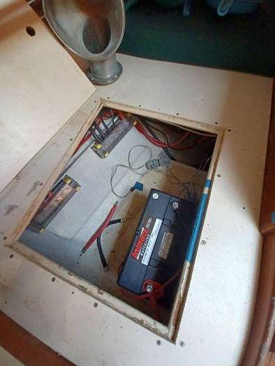 Used 1983 Hinterhoeller Niagara 35