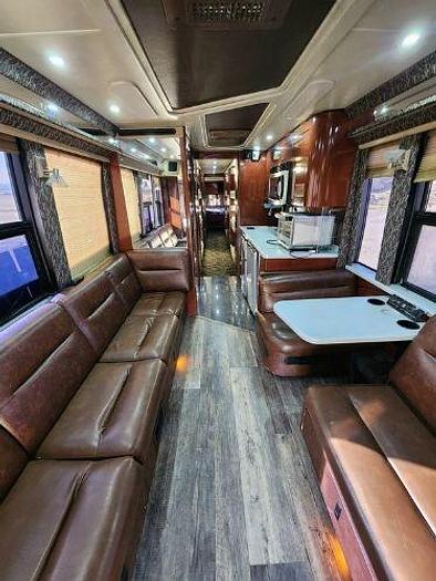 Used 1999 Prevost H3 45 Entertainer Bus