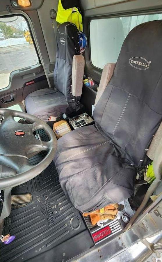 Used 2020 Kenworth T800