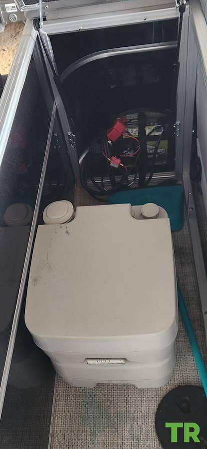 Used 2024 Berkshire CTS 22CC Tritoon