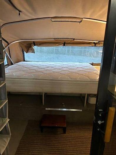 Used 2007 Suntracker Party Barge 32