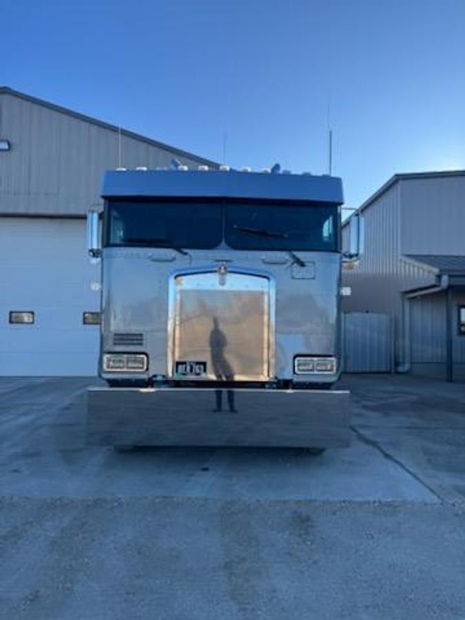 Used 1991 Kenworth K100E