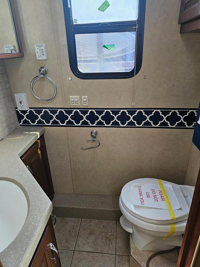 Used 2007 Newmar Kountry Star 3910