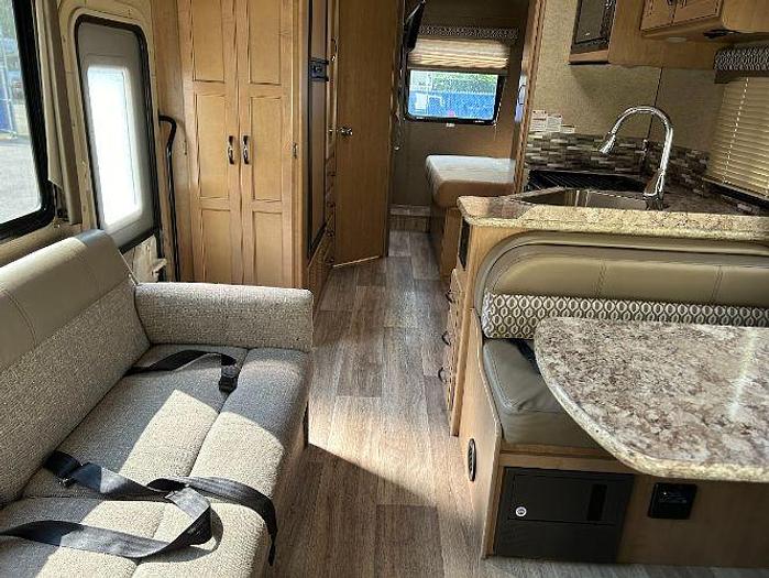 Used 2018 Thor Motor Coach Freedom Elite 26HE