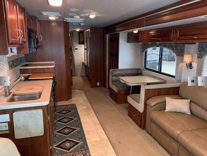 Used 2008 Fleetwood Bounder 35E