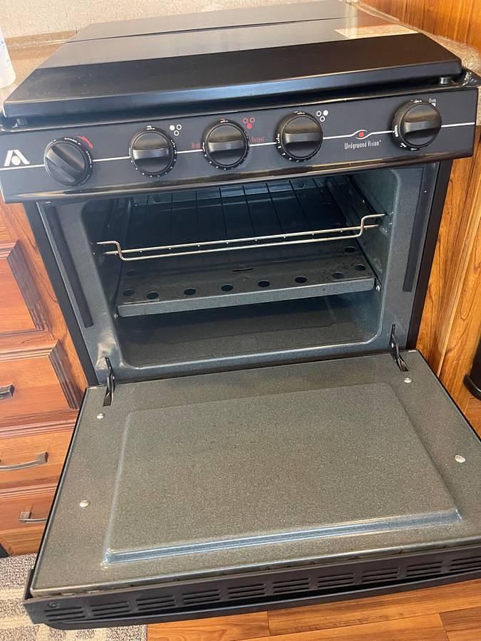 Used 2015 Jayco Greyhawk 29 MV JRIDE