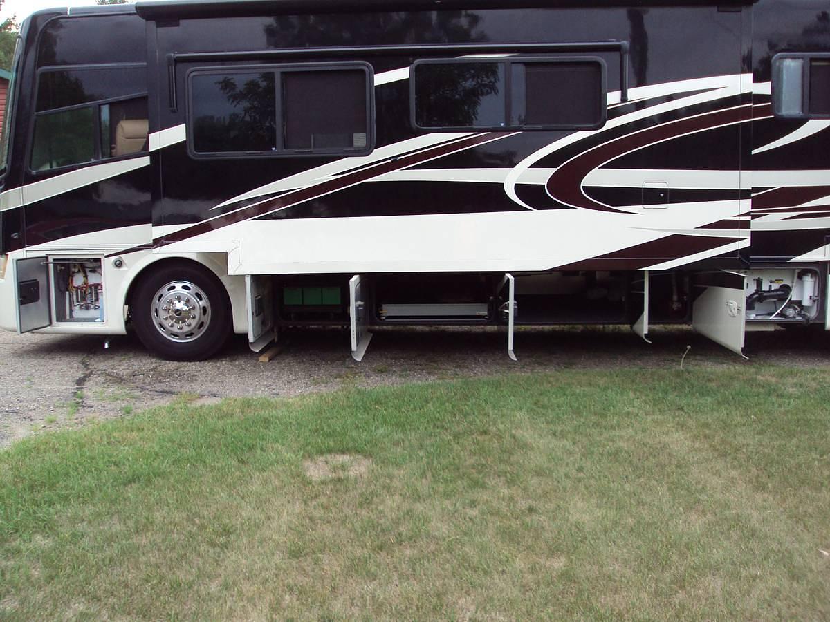Used 2010 Tiffin Phaeton 40TH