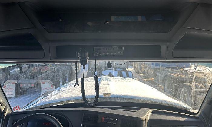 Used 2023 KENWORTH W990