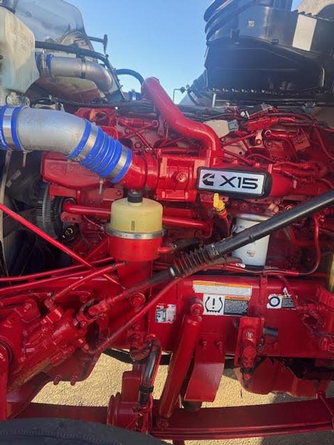 Used 2021 PETERBILT 567 Dump Truck