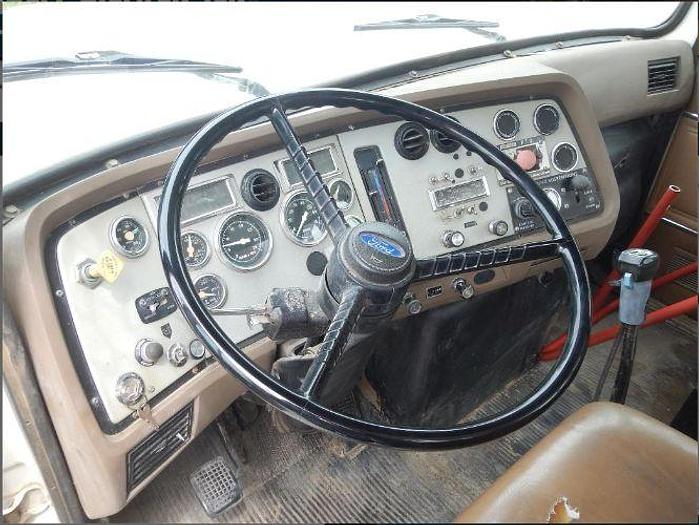 Used 1992 Ford L9000 With Mounted On 1992 IMT 13034