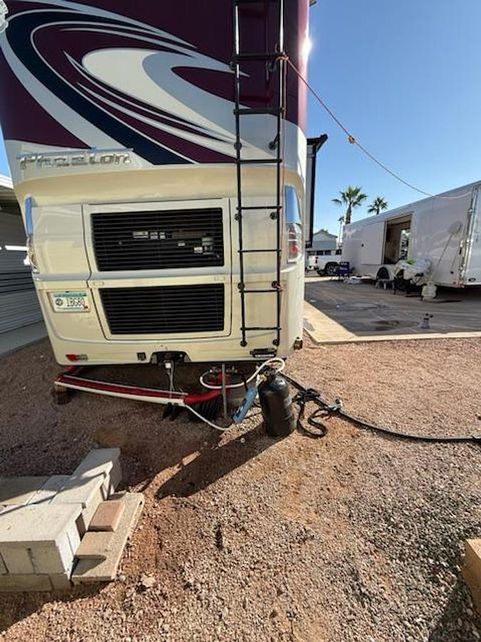 Used 2015  Tiffin Motorhomes Phaeton 42LH Class A Motorhome