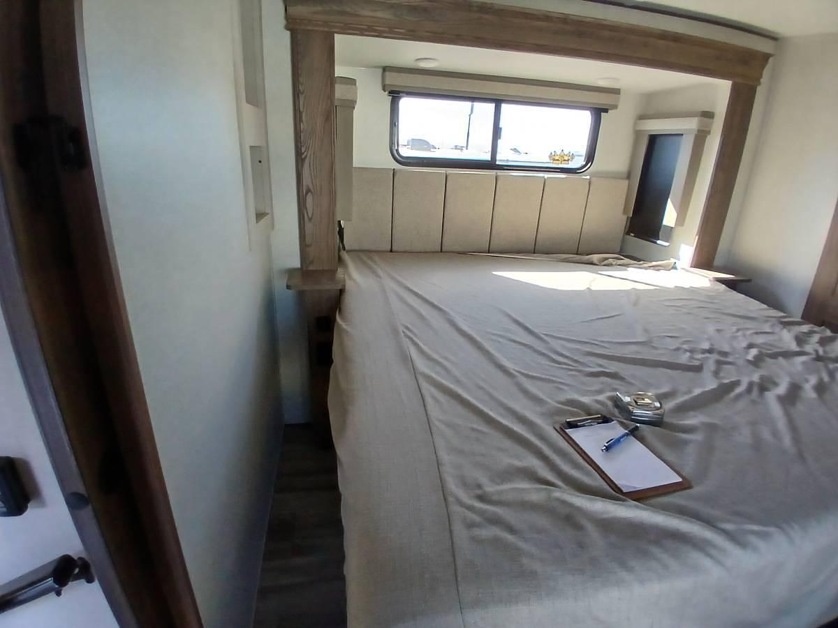 Used 2023 Alliance Paradigm 382RK Fifth Wheel