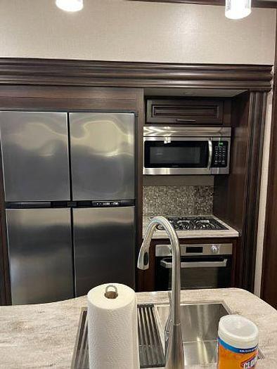 Used 2019 Jayco North Point 379DBFS