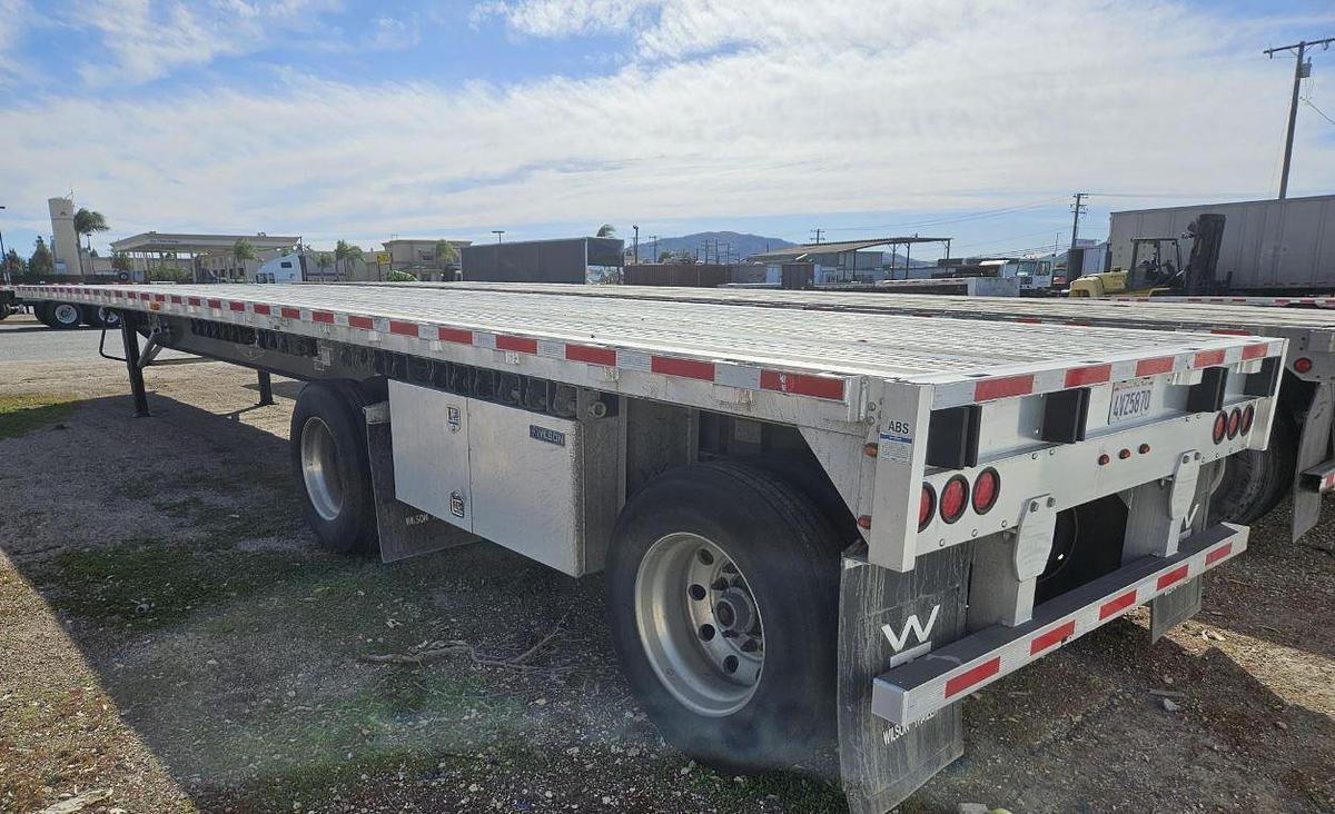 Used 2018 Western Elite 48-Foot Flatbed Trailer